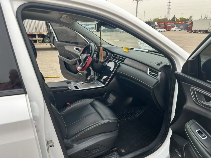 宿迁20年荣威RX57