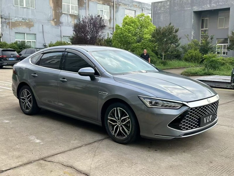 宿迁22年比亚迪秦2