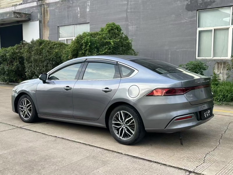 宿迁22年比亚迪秦8