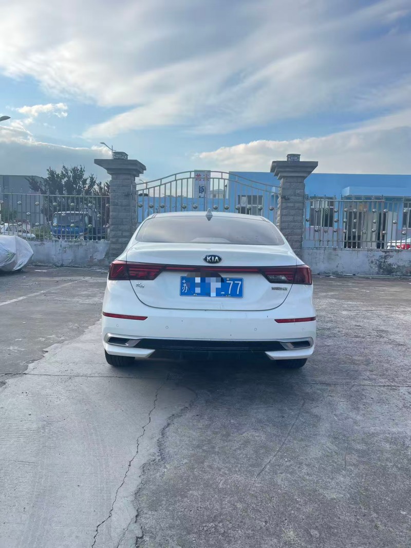 徐州21年起亚K316