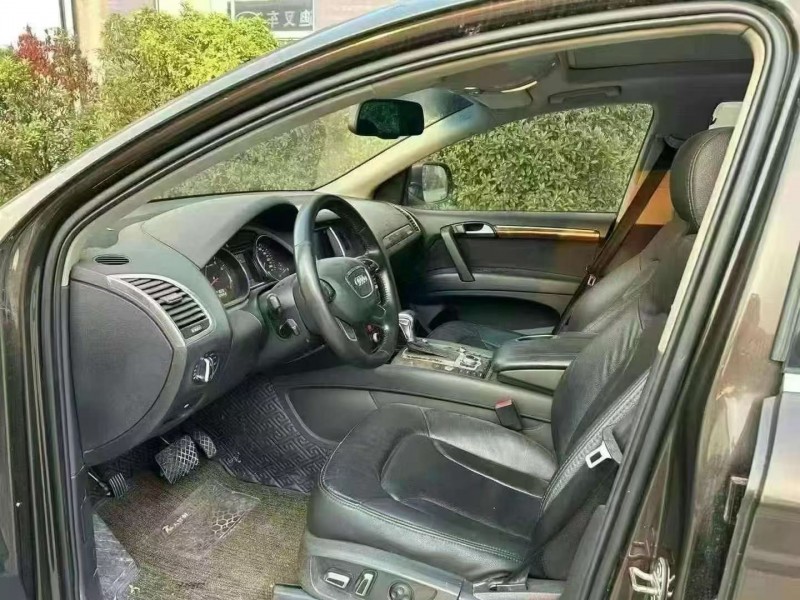 宿迁13年奥迪Q74