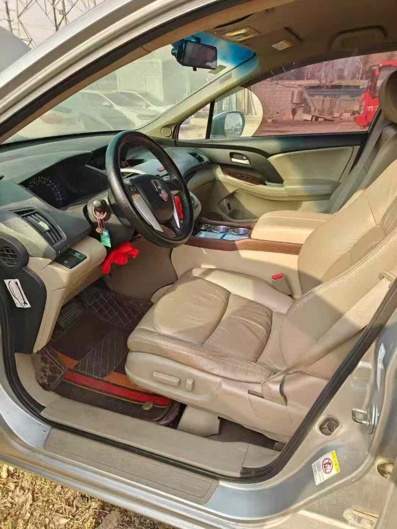 临沂14年本田奥德赛4