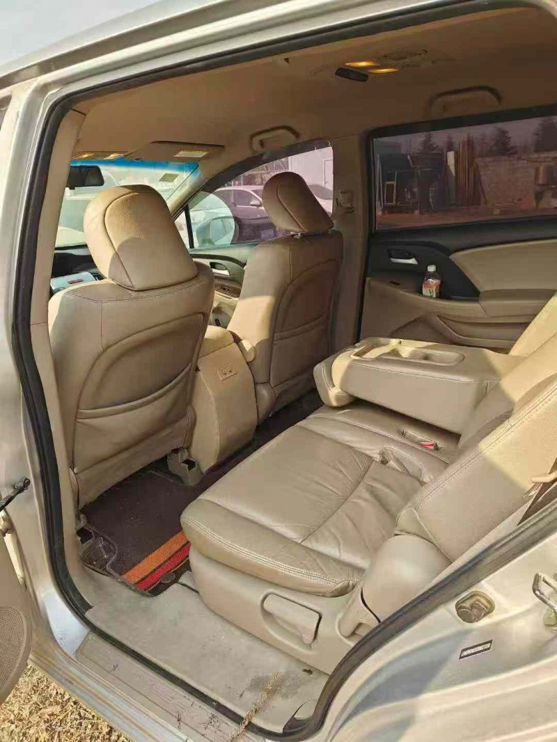 临沂14年本田奥德赛5