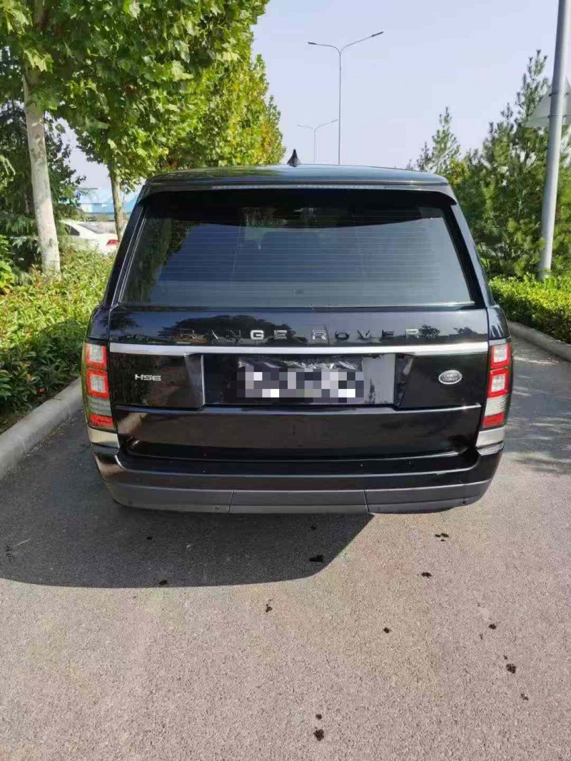 临沂18年路虎揽胜行政9