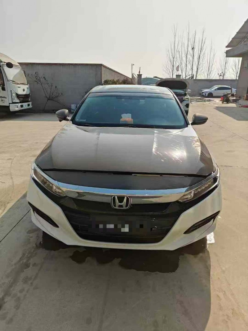 临沂21年本田雅阁1