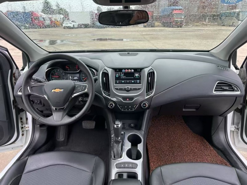 宿迁17年雪佛兰科鲁兹6