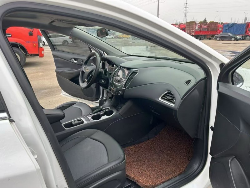 宿迁17年雪佛兰科鲁兹7