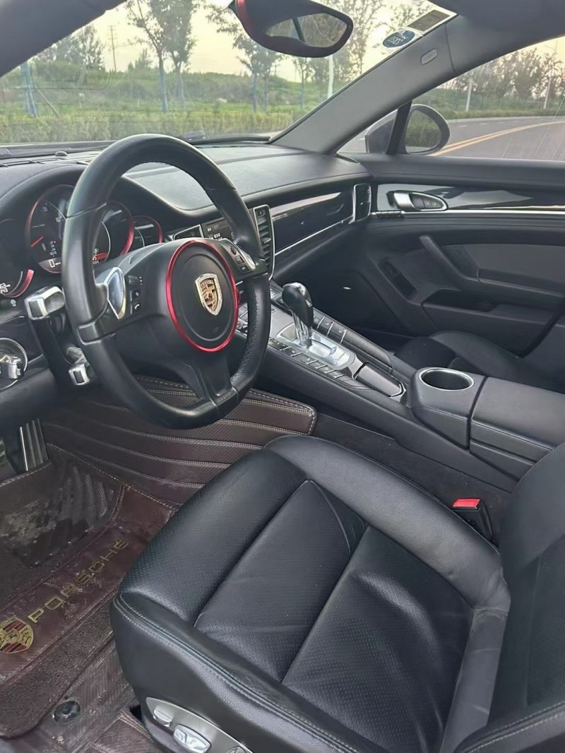 宿迁14年保时捷帕拉梅拉6