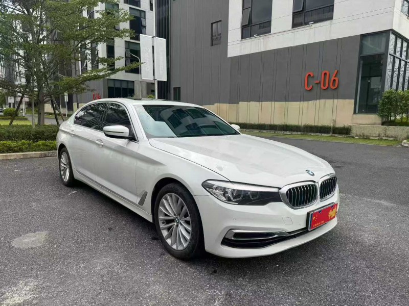 广州20年宝马5系3