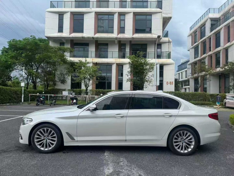 广州20年宝马5系6