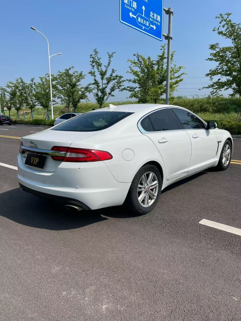 宿迁17年捷豹XF8