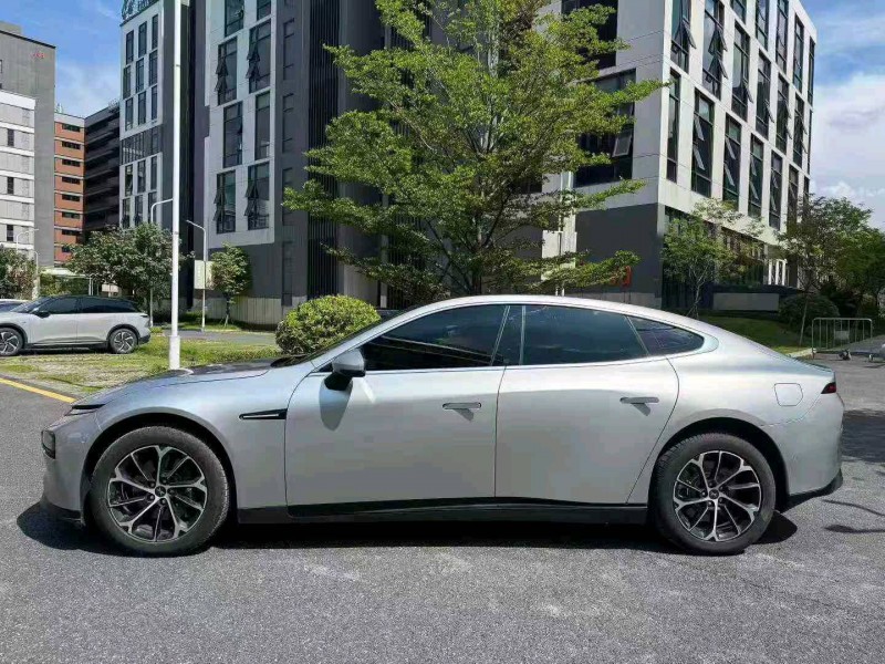 广州21年小鹏汽车p76