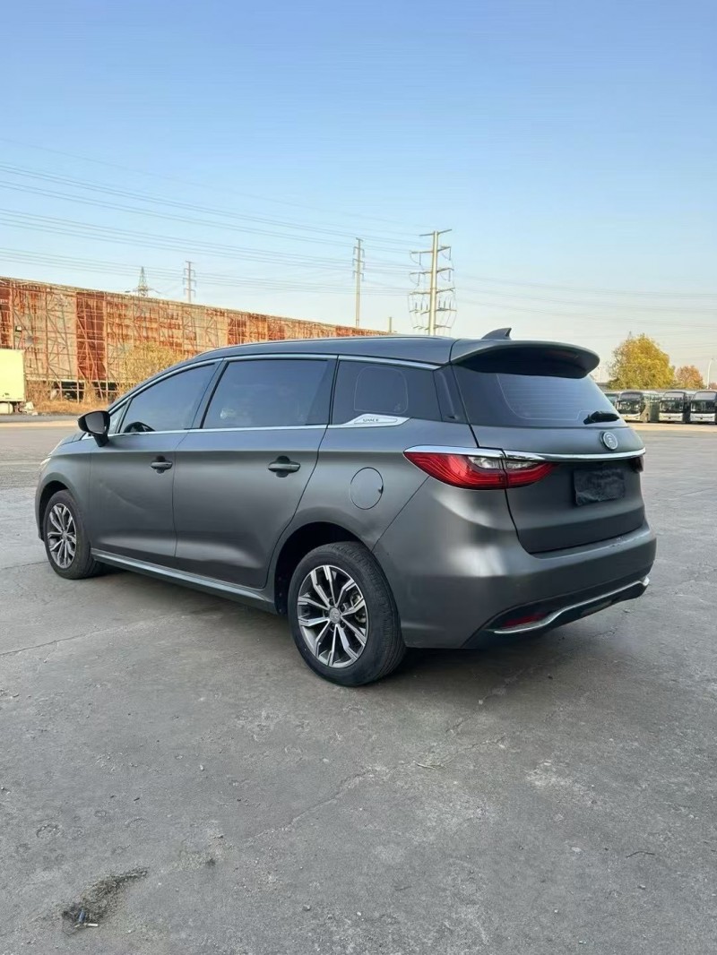 宿迁20年比亚迪宋8