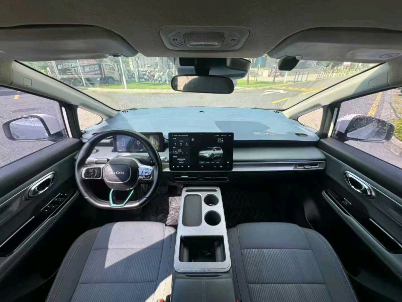 广州23年传祺埃安Y8