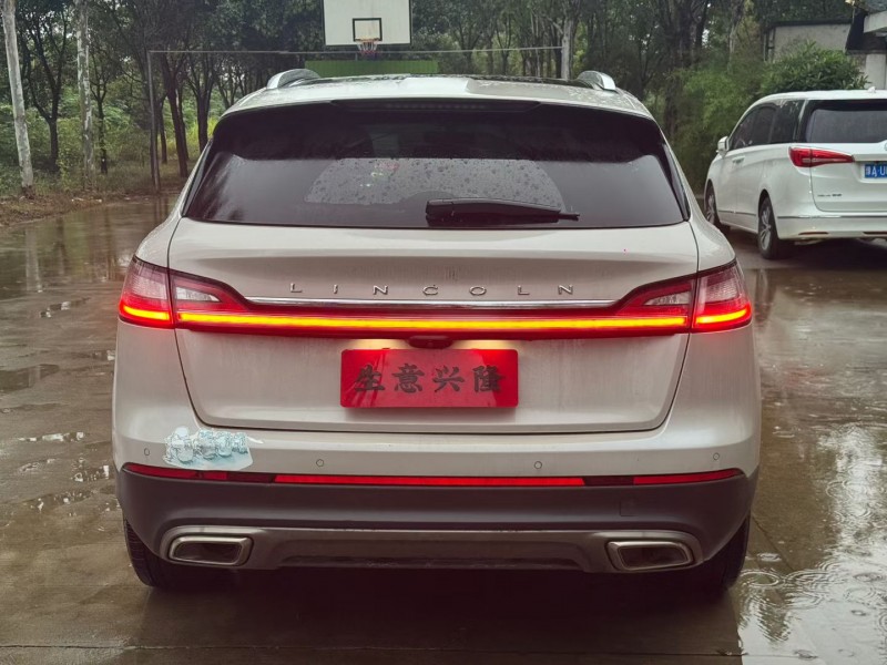 郑州20年林肯航海家5