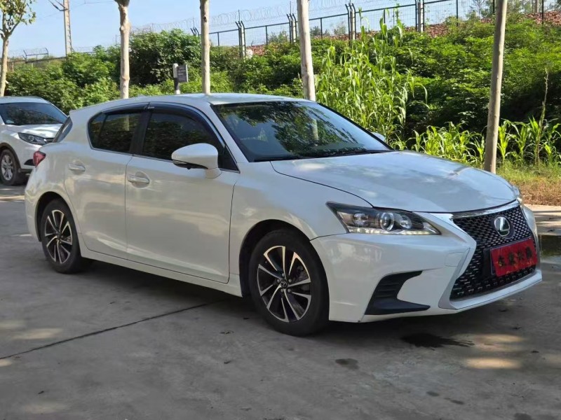 郑州18年雷克萨斯CT2