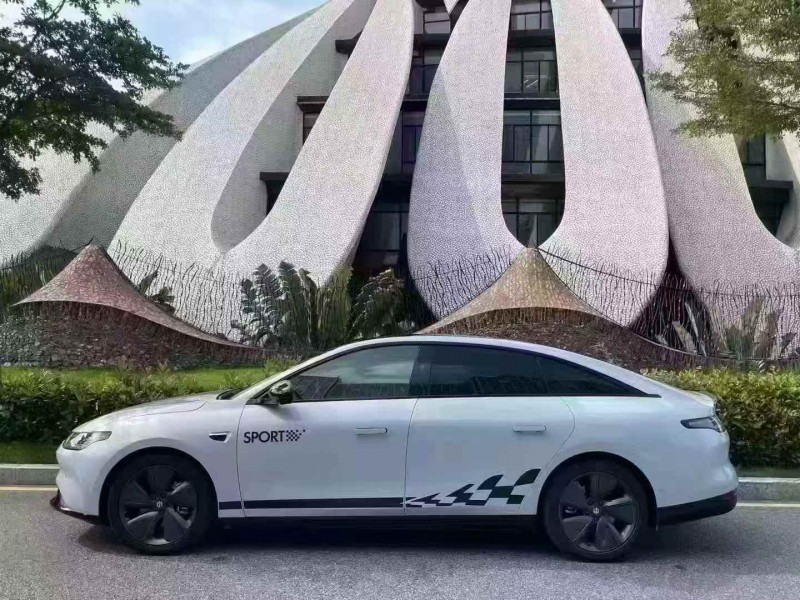 深圳23年零跑汽车C018