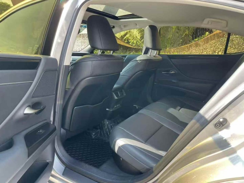 广州21年雷克萨斯ES6