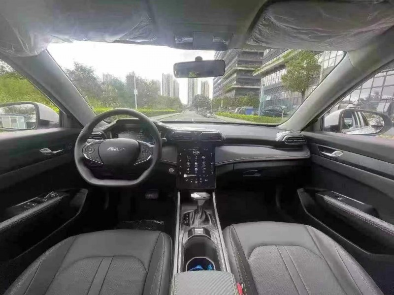 东莞25年东风奕炫5