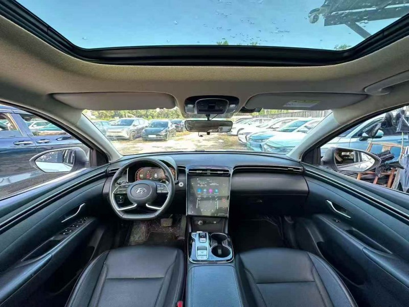 广州21年现代途胜5