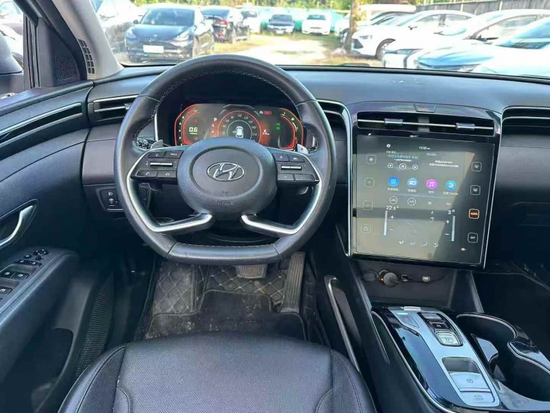 广州21年现代途胜6