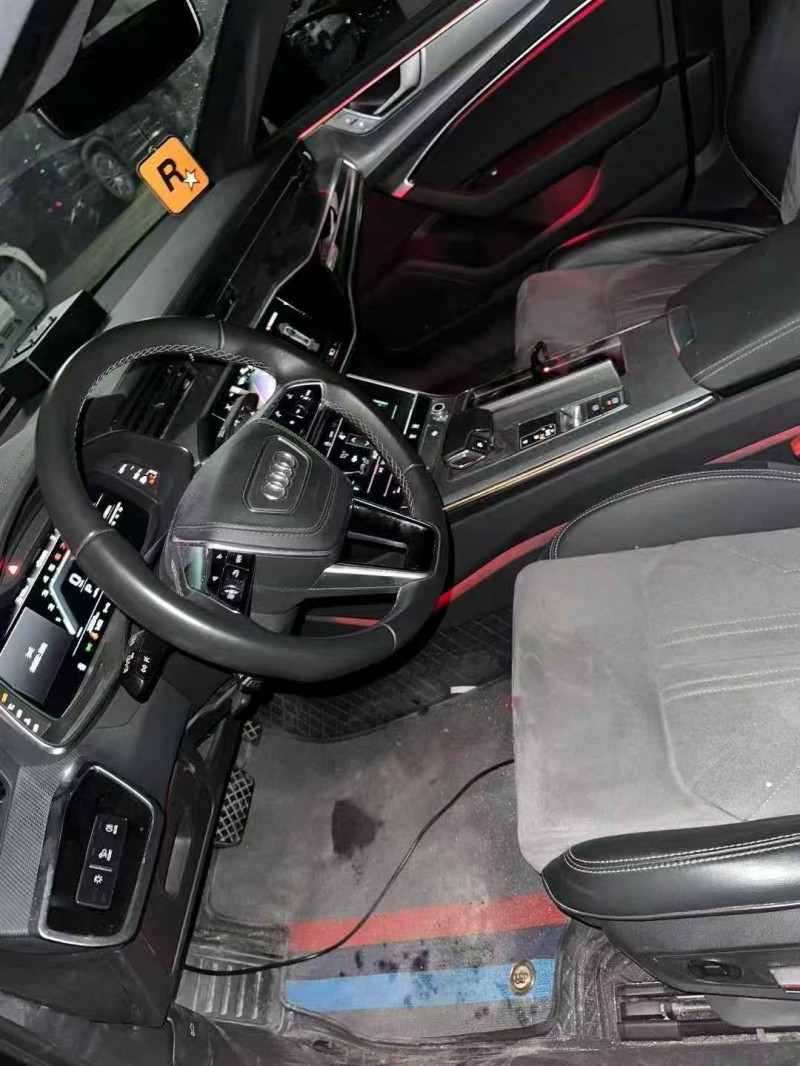 青岛24年奥迪A6L4