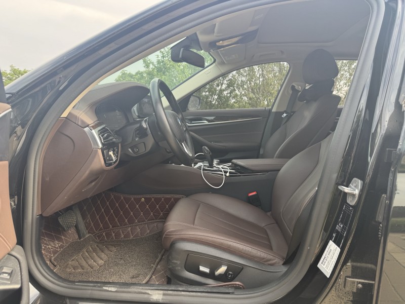 郑州20年宝马5系9