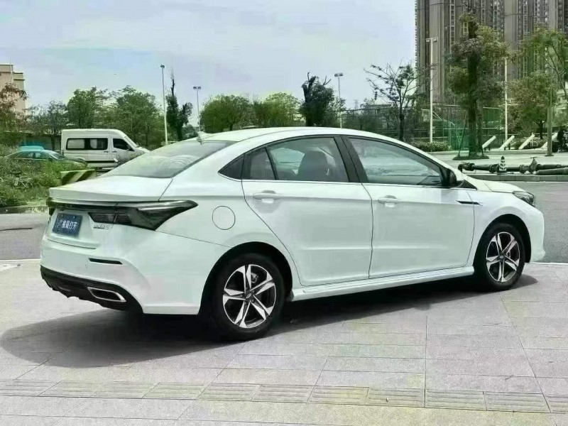 东莞23年奇瑞艾瑞泽8