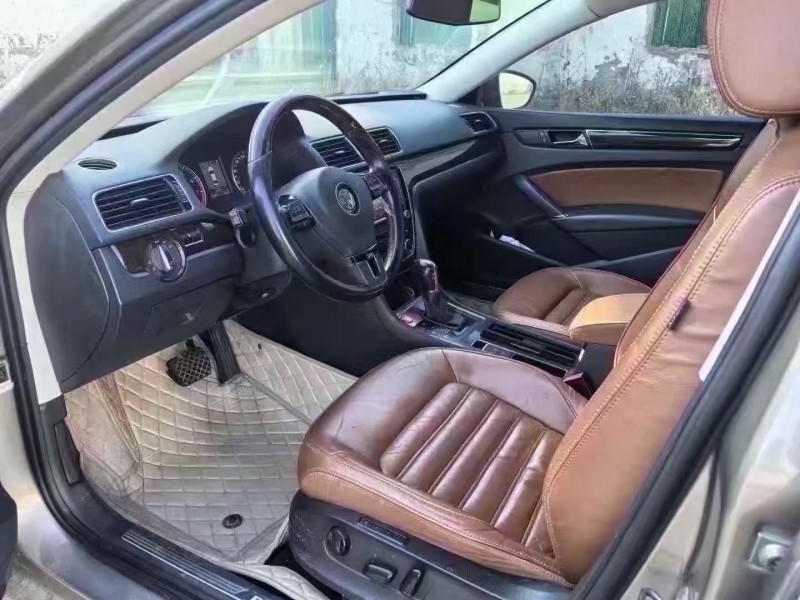 郑州13年大众帕萨特8