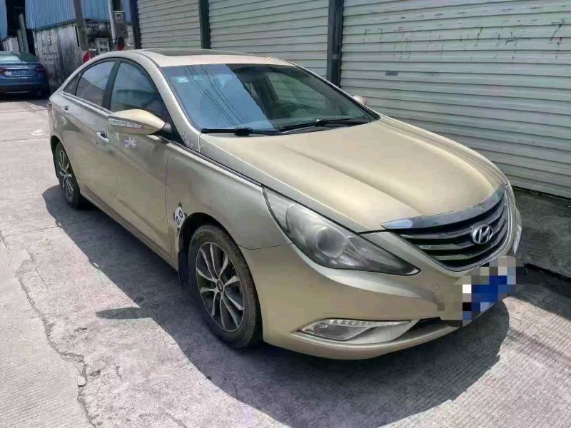 韶关13年现代索纳塔3