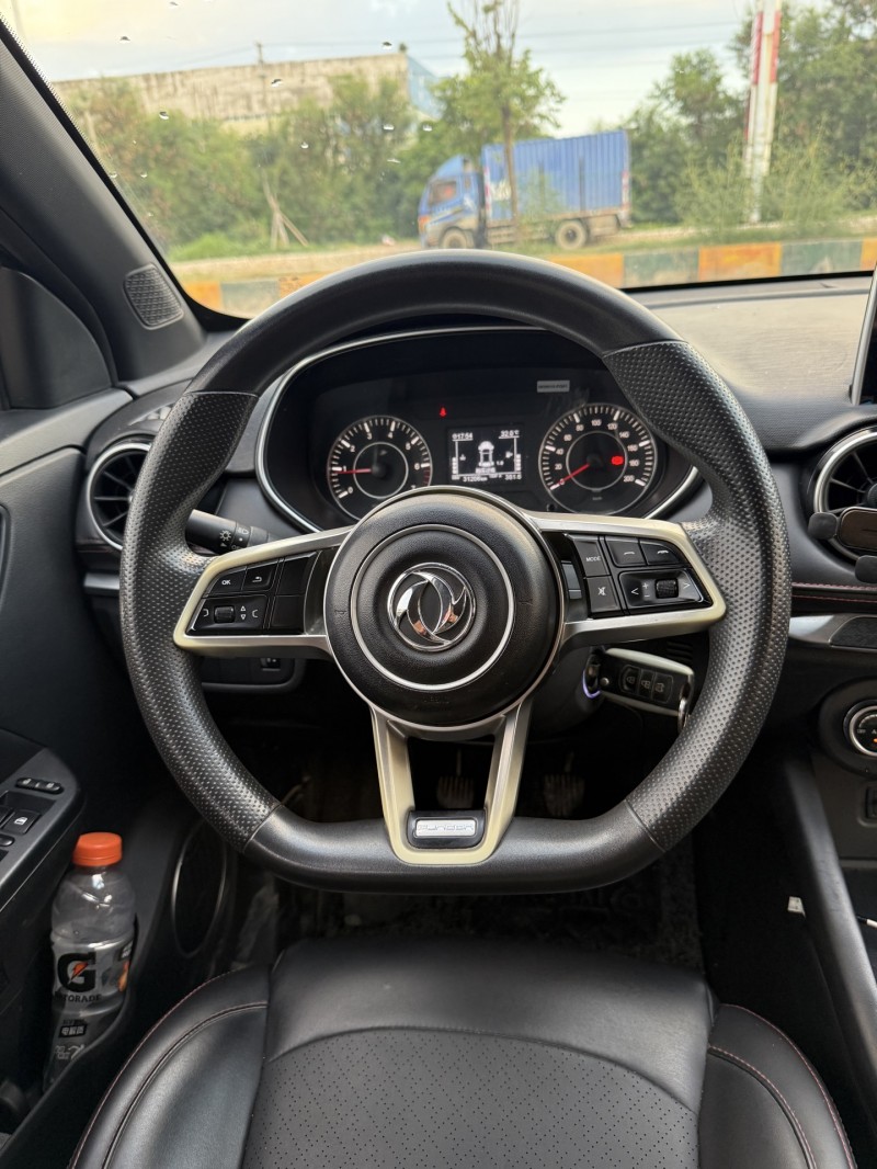 潮州21年东风风光8