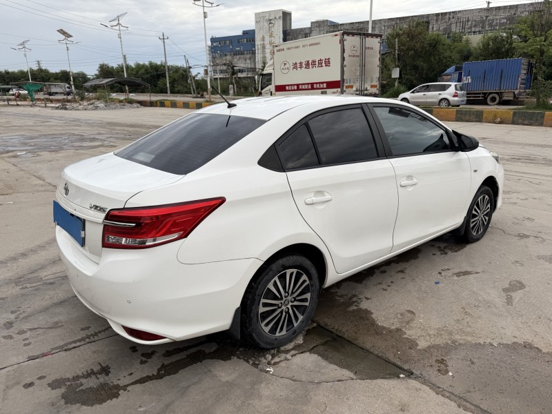 潮州18年丰田威驰8