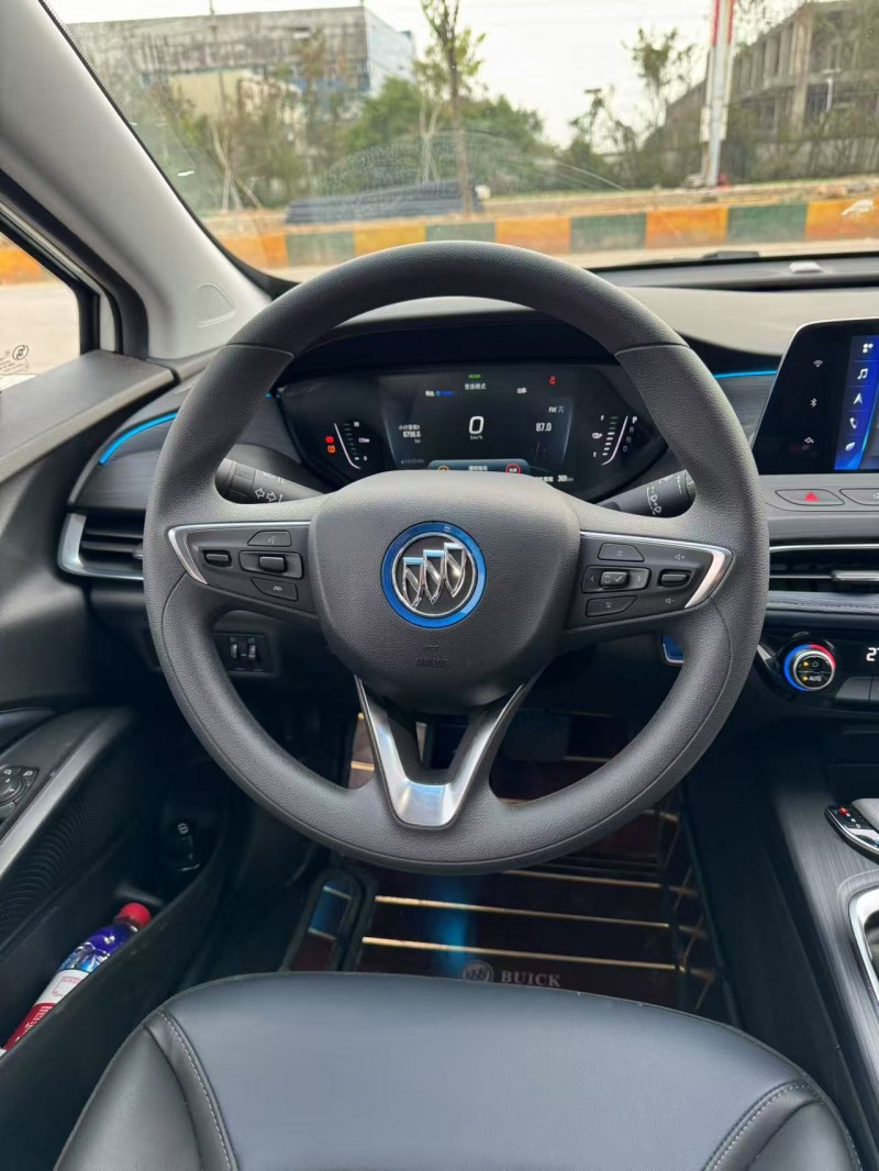 潮州23年别克微蓝6