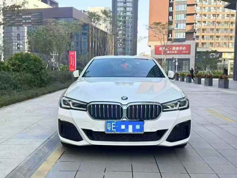 广州22年宝马5系1