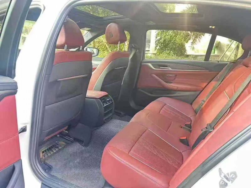 广州22年宝马5系6