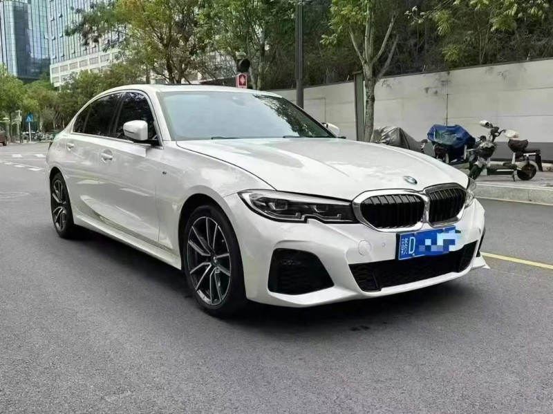 广州22年宝马3系2