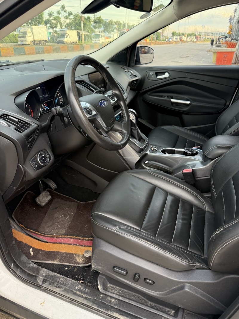 潮州15年福特翼虎3