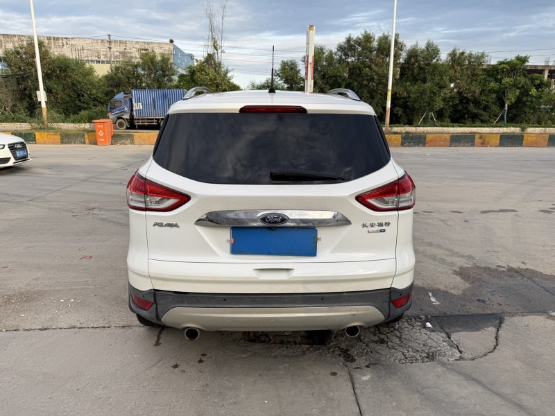 潮州15年福特翼虎9