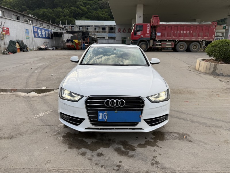 潮州15年奥迪A4L1