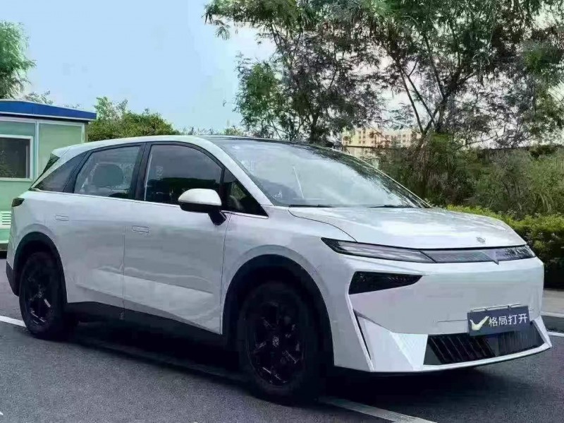 东莞25年启辰VX62