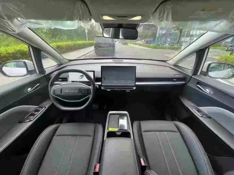 东莞25年启辰VX65