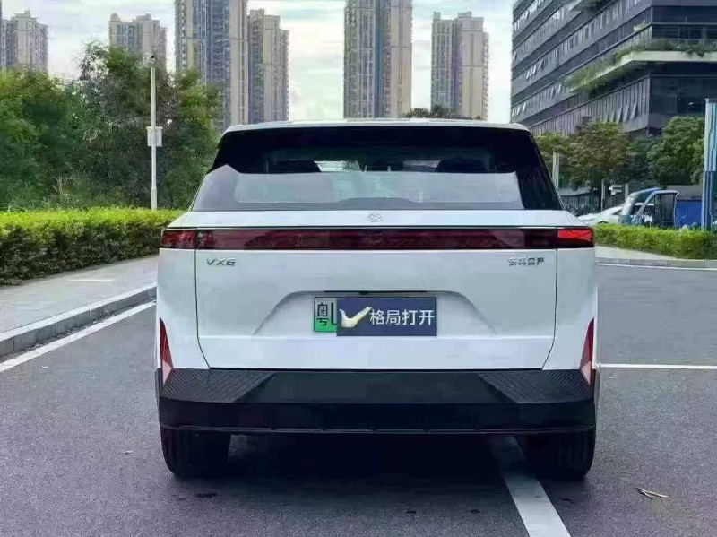 东莞25年启辰VX69