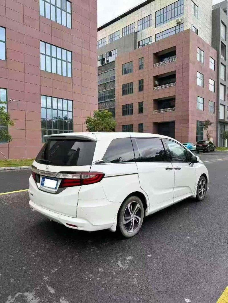 广州15年本田奥德赛8