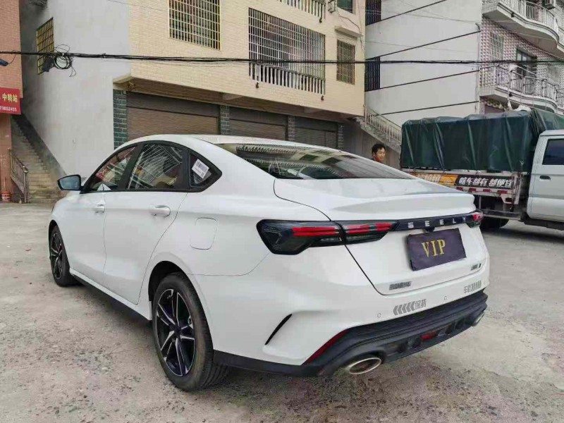 娄底24年吉利缤瑞8