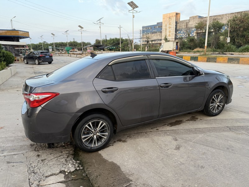 潮州15年丰田雷凌8