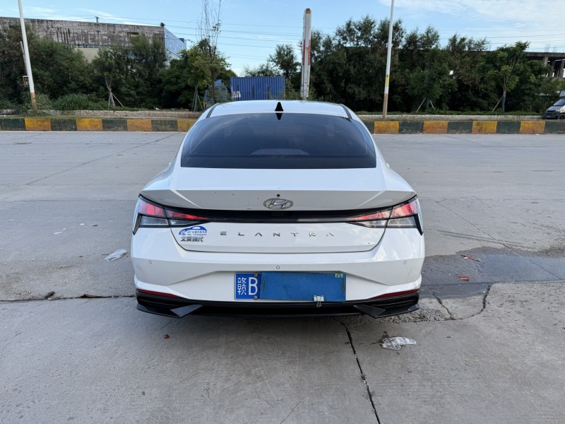 潮州22年现代伊兰特9