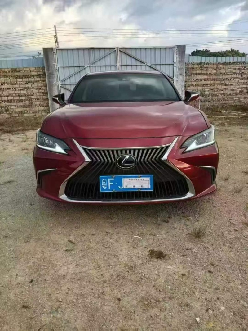 珠海19年雷克萨斯ES1