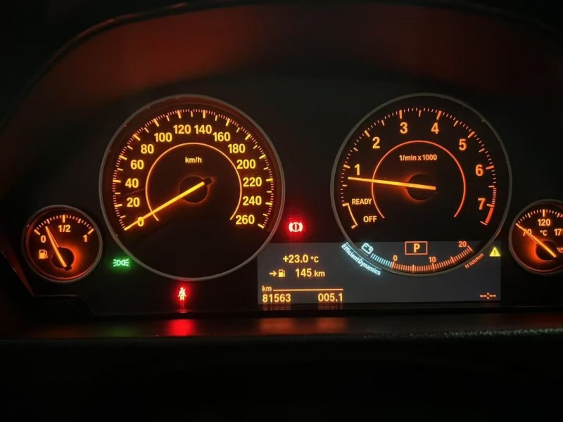 长沙19年宝马3系3