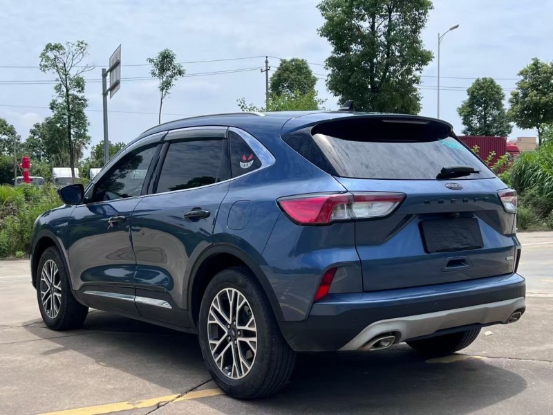 长沙22年福特锐际8