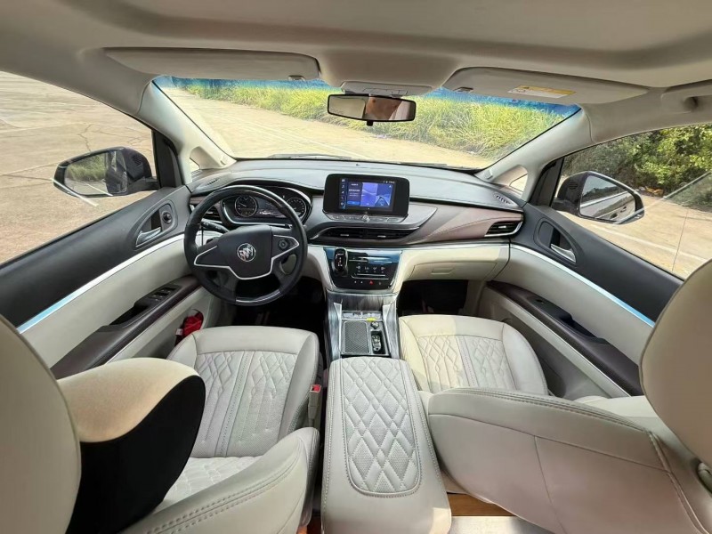 长沙21年别克GL83